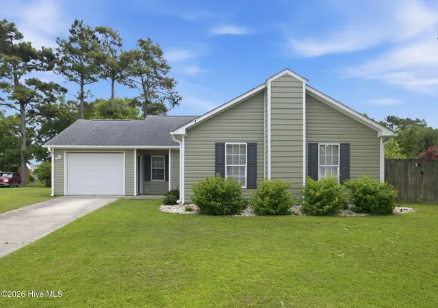 Photo 1 of Single family home for sale at 1006 Birch Ct, Morehead City, NC 28557 | MLS# 100592376 | Listing updated on 2026-08-25