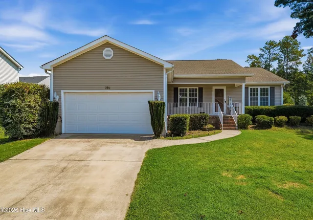 Photo 1 of Single family home for sale at 204 Savannah Garden Dr, Carthage, NC 28327 | MLS# 100599391 | Listing updated on 2026-09-04