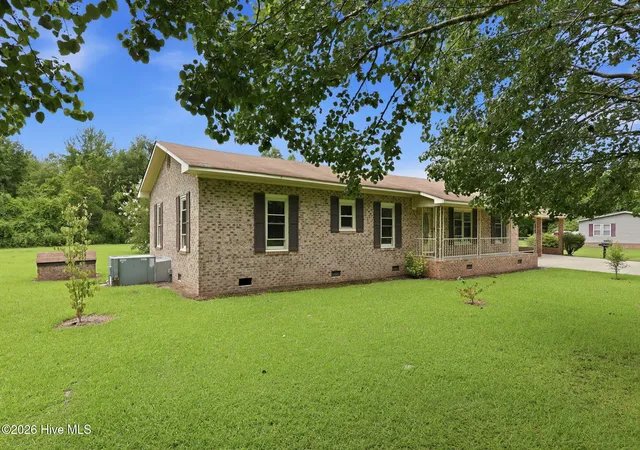 2nd image of 4045 Carver Moore Rd, Clarkton, NC 28433 | MLS# 100595796