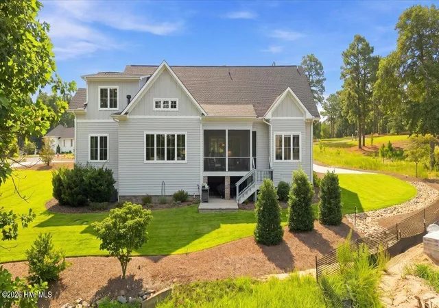 Photo 4 of Single family home for sale at 25 Honors Ct, Pinehurst, NC 28374 | MLS# 100598223 | Listing updated on 2026-09-14