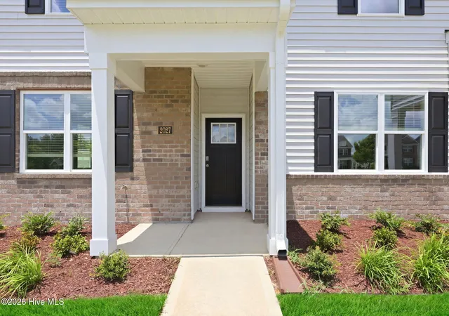 Photo 2 of Townhouse for sale at 2027 Clock Rd, New Bern, NC 28562 | MLS# 100560448 | Listing updated on 2026-09-20