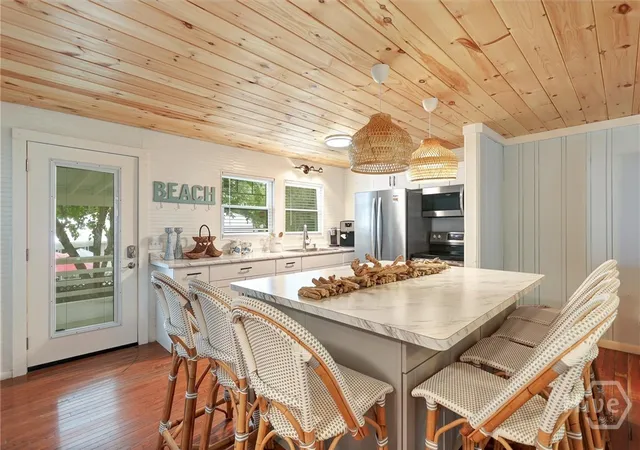 Photo 3 of Single family home for sale at 5 Kingry St, Tybee Island, GA 31328 | MLS# SA360834 | Listing updated on 2026-09-14