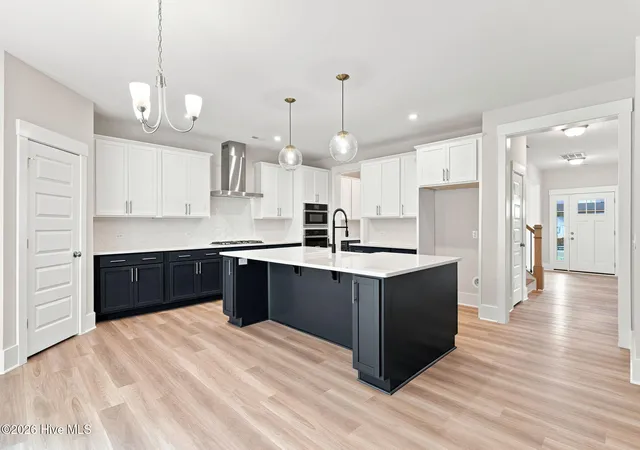Photo 3 of Single family home for sale at 1008 Doe Pl, Wilmington, NC 28409 | MLS# 100587858 | Listing updated on 2026-09-14