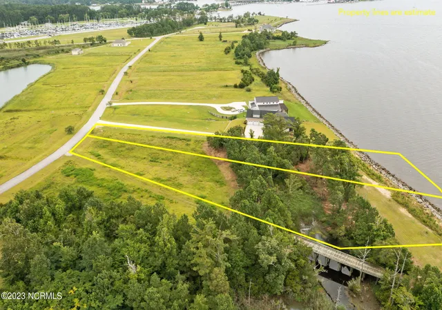 Photo 3 of Land for sale at 243 Wind Lake Rd S, Oriental, NC 28571 | MLS# 100545774 | Listing updated on 2026-08-24