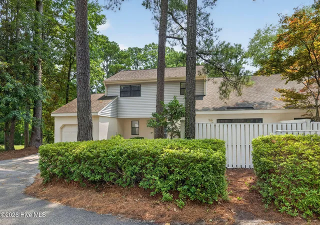 Photo 3 of Condo for sale at 971 Birch Crk Dr, Wilmington, NC 28403 | MLS# 100592401 | Listing updated on 2026-09-18