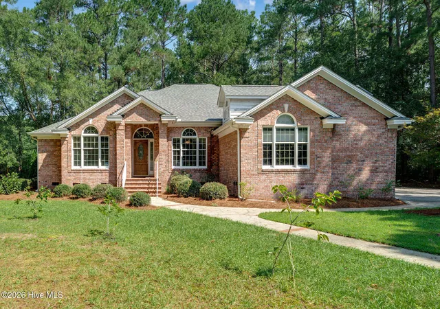 Photo 2 of Single family home for sale at 110 Camellia Ct, Wallace, NC 28466 | MLS# 100594153 | Listing updated on 2026-09-07