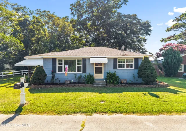 Photo 1 of Single family home for sale at 202 Academy St, Gatesville, NC 27938 | MLS# 100597853 | Listing updated on 2026-08-24