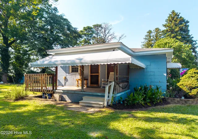 Photo 2 of Single family home for sale at 202 Academy St, Gatesville, NC 27938 | MLS# 100597853 | Listing updated on 2026-08-24