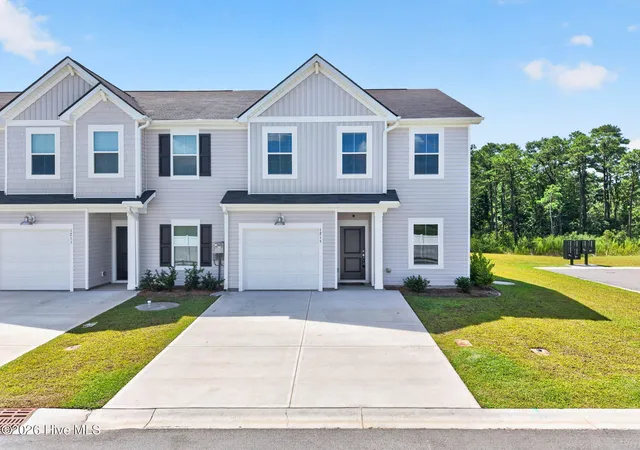 Townhouse for sale at 1215 Windy Grove Ln Sw, Ocean Isle Beach, NC 28469 | MLS# 100597939