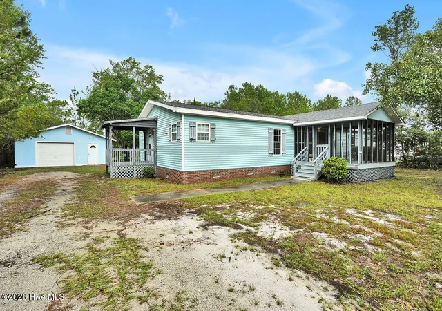 Photo 2 of Manufactured home for sale at 4741 W Trace Dr, Southport, NC 28461 | MLS# 100594432 | Listing updated on 2026-10-02