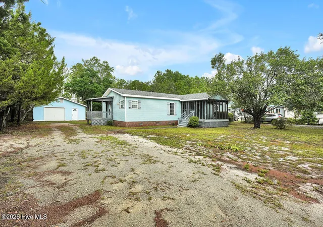 Photo 3 of Manufactured home for sale at 4741 W Trace Dr, Southport, NC 28461 | MLS# 100594432 | Listing updated on 2026-10-02