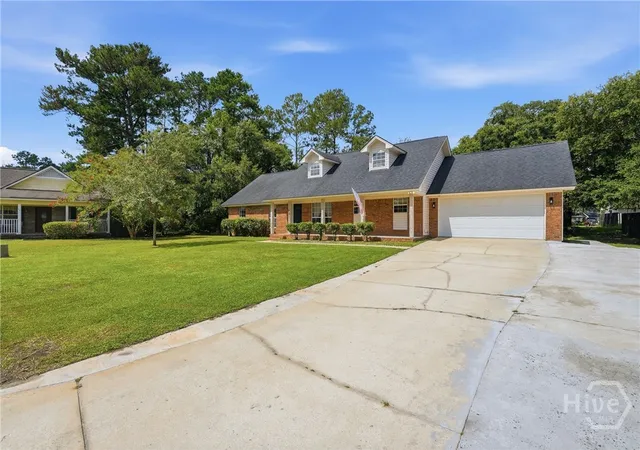 Photo 2 of Single family home for sale at 90 Lexington Ct, Richmond Hill, GA 31324 | MLS# SA360397 | Listing updated on 2026-10-06