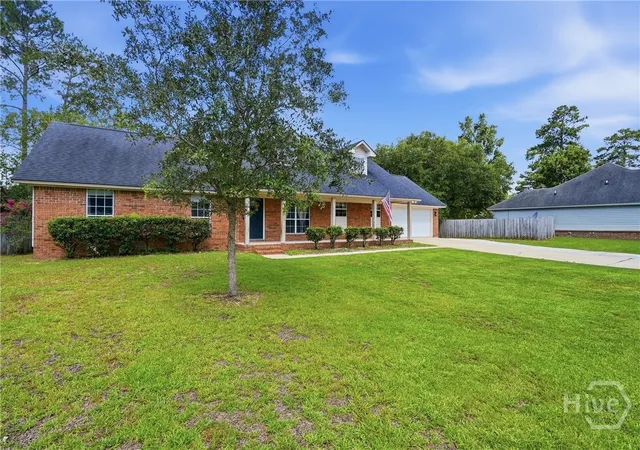 Photo 3 of Single family home for sale at 90 Lexington Ct, Richmond Hill, GA 31324 | MLS# SA360397 | Listing updated on 2026-10-06