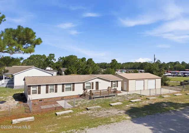 Photo 3 of Manufactured home for sale at 4864 Coastal Dr SE, Southport, NC 28461 | MLS# 100597746 | Listing updated on 2026-08-20