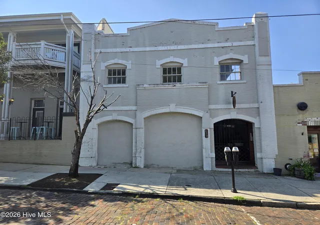 Condo for sale at 118 Dock St #Apt 2, Wilmington, NC 28401 | MLS# 100598068