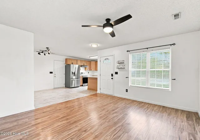 Photo 4 of Single family home for sale at 8667 Orchard Loop Rd NE, Leland, NC 28451 | MLS# 100581261 | Listing updated on 2026-08-31