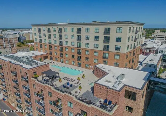 Condo for sale at 14 Grace St #1216, Wilmington, NC 28401 | MLS# 100593724