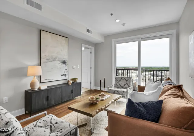 Photo 3 of Condo for sale at 14 Grace St #1216, Wilmington, NC 28401 | MLS# 100593724 | Listing updated on 2026-08-28