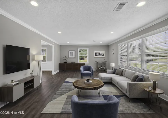 Photo 3 of Single family home for sale at 110 Scottsdale Dr, Wilmington, NC 28411 | MLS# 100585787 | Listing updated on 2026-09-18
