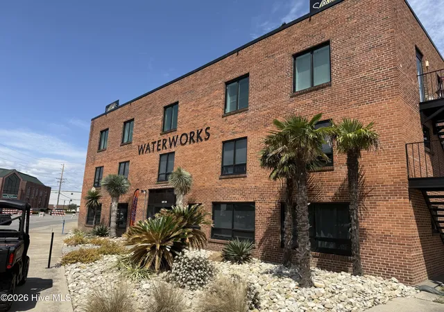 Condo for sale at 400 S Water St #302, Elizabeth City, NC 27909 | MLS# 100598623