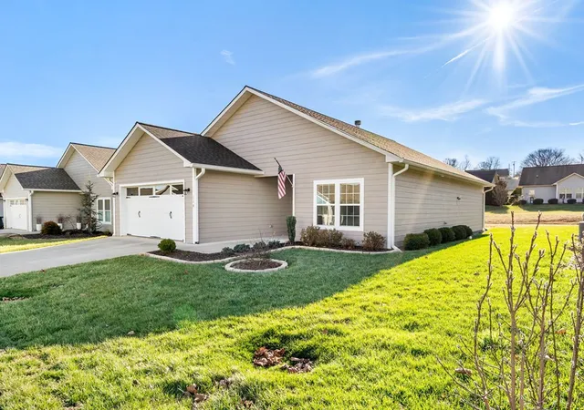 Photo 2 of Single family home for sale at 116 Riverwalk Cir, Hayesville, NC 28904 | MLS# 98500564 | Listing updated on 2026-08-20