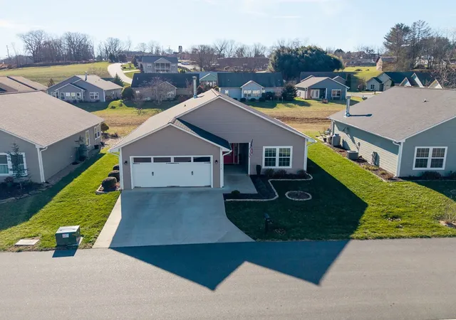 Photo 33 of Single family home for sale at 116 Riverwalk Cir, Hayesville, NC 28904 | MLS# 98500564 | Listing updated on 2026-08-20