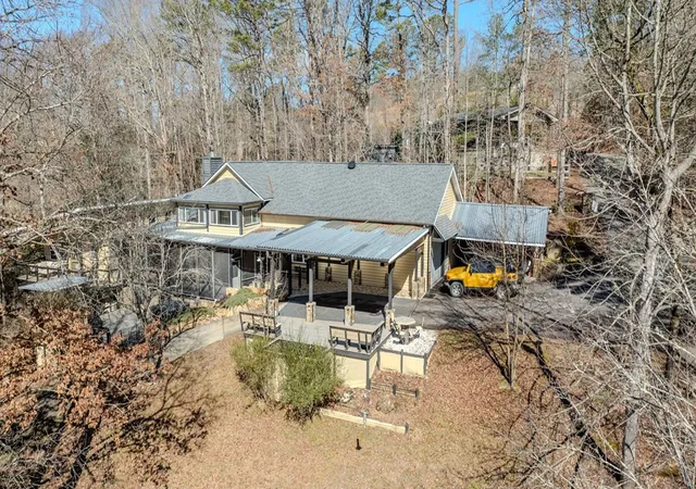 Photo 5 of Single family home for sale at 214 Hedden Rd, Murphy, NC 28906 | MLS# 98525215 | Listing updated on 2026-08-18