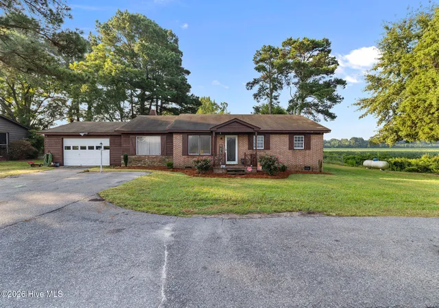 Photo 1 of Single family home for sale at 4098 Us 13, Goldsboro, NC 27534 | MLS# 100598674 | Listing updated on 2026-08-25
