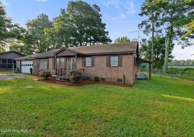 Photo 3 of Single family home for sale at 4098 Us 13, Goldsboro, NC 27534 | MLS# 100598674 | Listing updated on 2026-08-25
