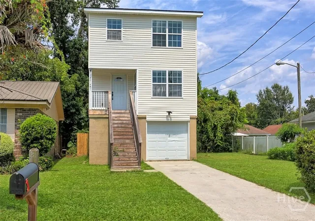 Photo 3 of Single family home for sale at 2014 Cowan Ave, Savannah, GA 31405 | MLS# SA363322 | Listing updated on 2026-09-16