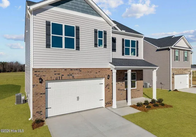 Photo 2 of Single family home for sale at 4008 Montford Dr, New Bern, NC 28562 | MLS# 100597474 | Listing updated on 2026-09-14