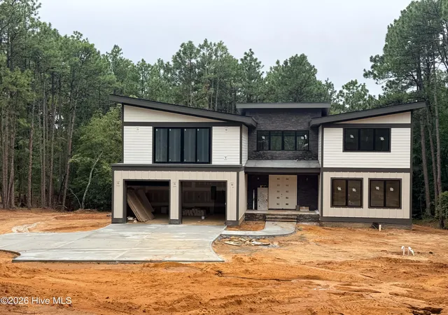 Photo 1 of Single family home for sale at 243 Hill Rd, Southern Pines, NC 28387 | MLS# 100598381 | Listing updated on 2026-09-04