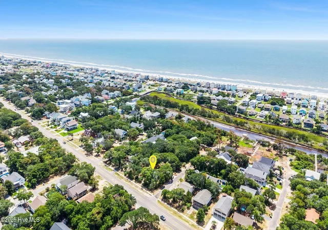 Photo 2 of Single family home for sale at 3701 E Oak Is Dr, Oak Island, NC 28465 | MLS# 100595942 | Listing updated on 2026-09-14