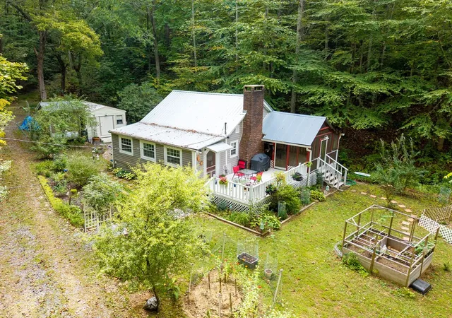 Photo 2 of Single family home for sale at 64 Timberline Rd, Murphy, NC 28906 | MLS# 98524293 | Listing updated on 2026-08-18