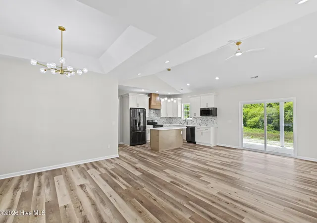 Photo 3 of Single family home for sale at 402 Wade Dr, Richlands, NC 28574 | MLS# 100570757 | Listing updated on 2026-08-24