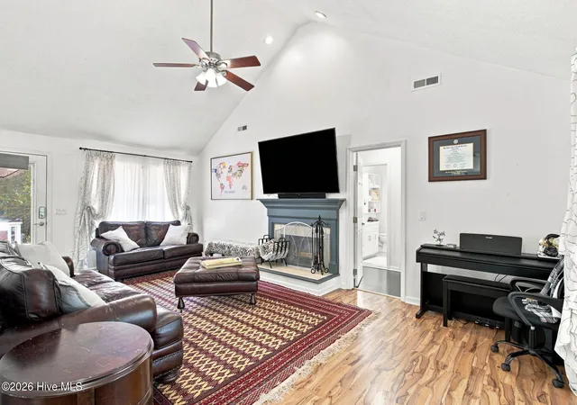 Photo 3 of Single family home for sale at 7535 Elkmont Ct, Wilmington, NC 28411 | MLS# 100598999 | Listing updated on 2026-09-13