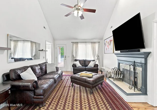 Photo 4 of Single family home for sale at 7535 Elkmont Ct, Wilmington, NC 28411 | MLS# 100598999 | Listing updated on 2026-09-13