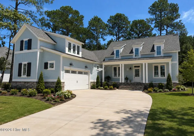 Photo 1 of Single family home for sale at 725 Breezewood Dr Se, Bolivia, NC 28422 | MLS# 100597311 | Listing updated on 2026-08-24