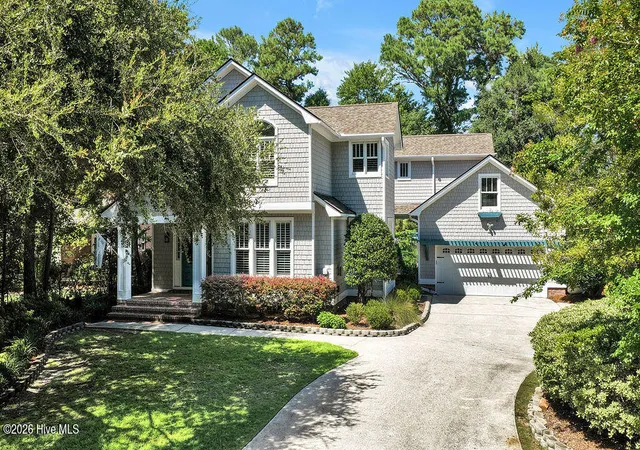 Photo 1 of Single family home for sale at 8120 Mason Ridge Ln, Wilmington, NC 28409 | MLS# 100594735 | Listing updated on 2026-08-23