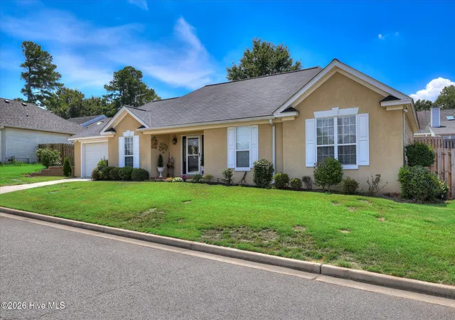 Photo 3 of Single family home for sale at 37 Hillwood Ct, North Augusta, SC 29841 | MLS# 100598203 | Listing updated on 2026-09-10