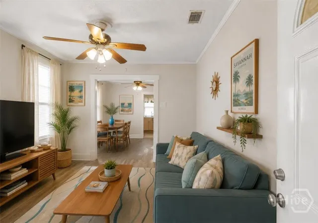 Photo 4 of Single family home for sale at 1328 E 40th Street, Savannah, GA 31404 | MLS# SA354161 | Listing updated on 2026-08-27