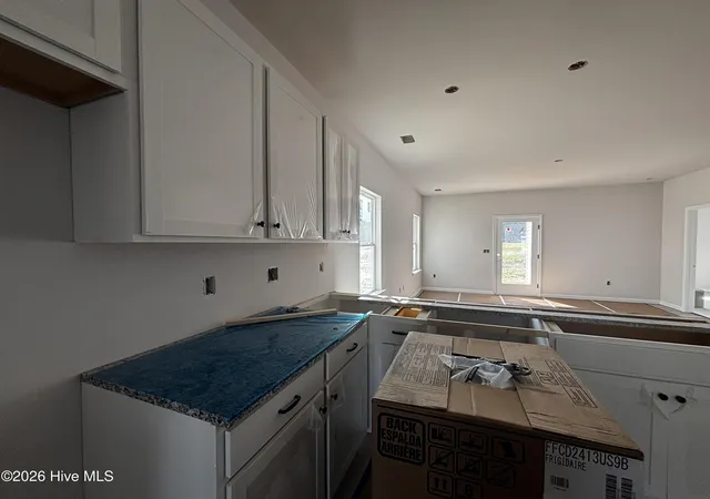 Photo 5 of Single family home for sale at 412 Barter Dr, Vass, NC 28394 | MLS# 100579031 | Listing updated on 2026-08-25