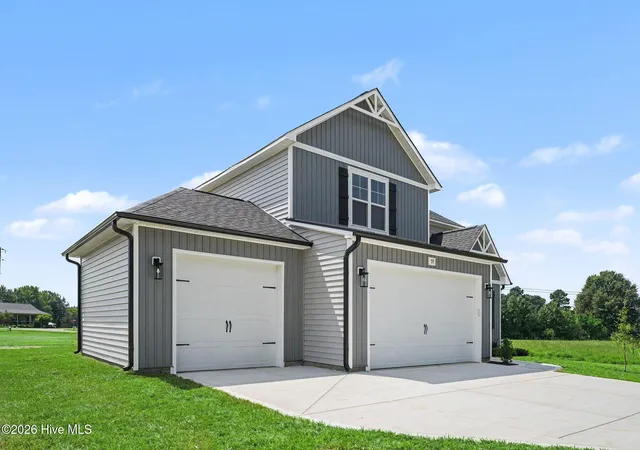 Photo 2 of Single family home for sale at 59 Kizzy Dr, Selma, NC 27576 | MLS# 100582869 | Listing updated on 2026-09-20