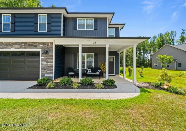 Photo 1 of Single family home for sale at 123 Sears Dr, Cameron, NC 28326 | MLS# 100597782 | Listing updated on 2026-09-10