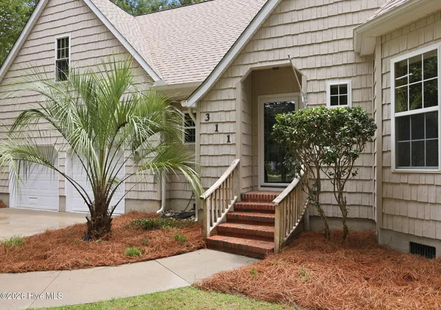 Photo 3 of Single family home for sale at 311 Winding Woods Way, Beaufort, NC 28516 | MLS# 100593658 | Listing updated on 2026-08-24