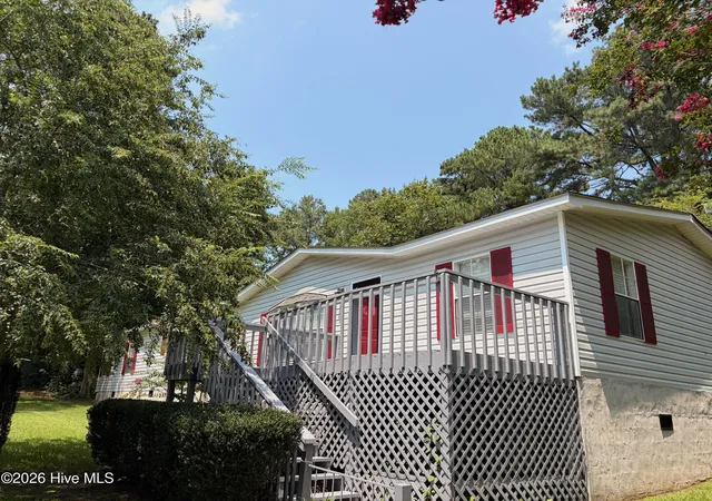 Photo 1 of Manufactured home for sale at 716 Pinecrest St, Carthage, NC 28327 | MLS# 100551099 | Listing updated on 2026-08-18