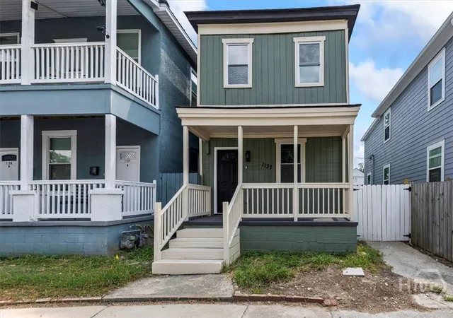Photo 1 of Single family home for sale at 1137 E Gwinnett St, Savannah, GA 31404 | MLS# SA361617 | Listing updated on 2026-09-13