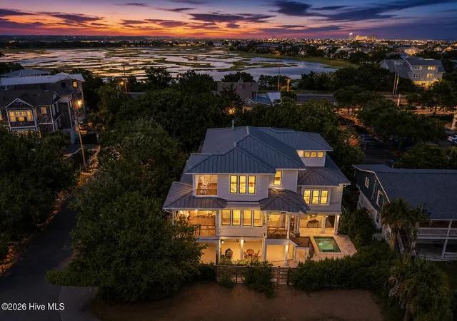 Photo 1 of Single family home for sale at 9 Island Dr, Wrightsville Beach, NC 28480 | MLS# 100591611 | Listing updated on 2026-09-04