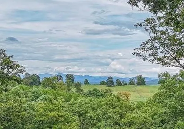 Photo 1 of Single family home for sale at 161 Smokey Holw Dr, Murphy, NC 28906 | MLS# 98500198 | Listing updated on 2026-08-18