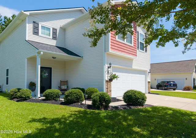 Photo 4 of Single family home for sale at 5224 Shipmast Way, Southport, NC 28461 | MLS# 100596496 | Listing updated on 2026-09-20
